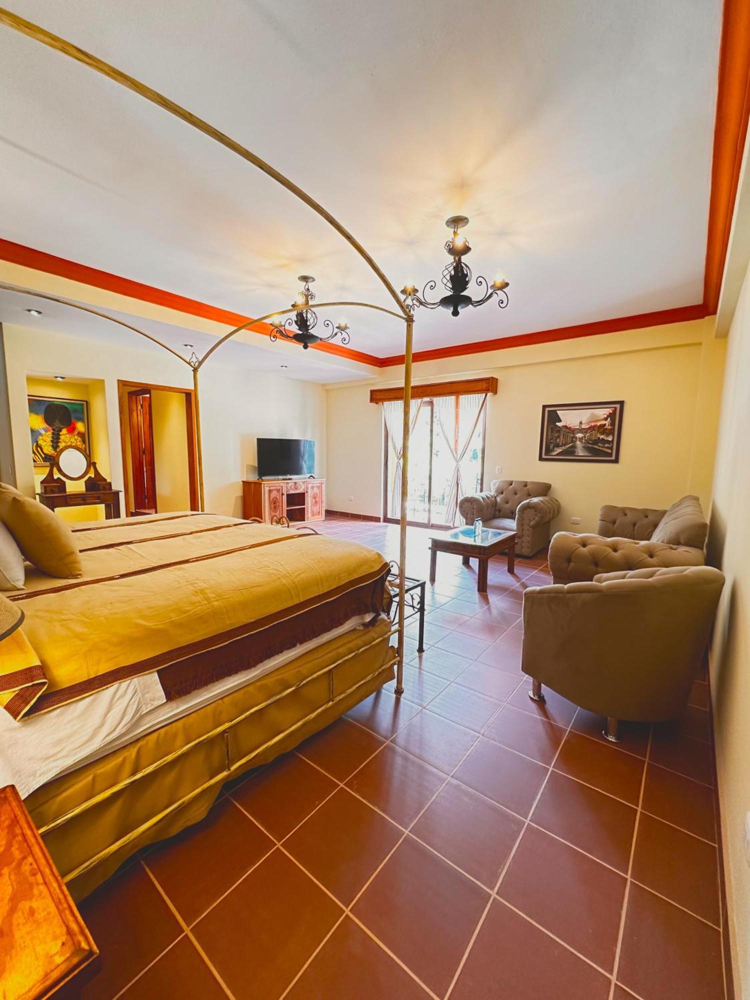 Hotel Jotam Panajachel Buitenkant foto
