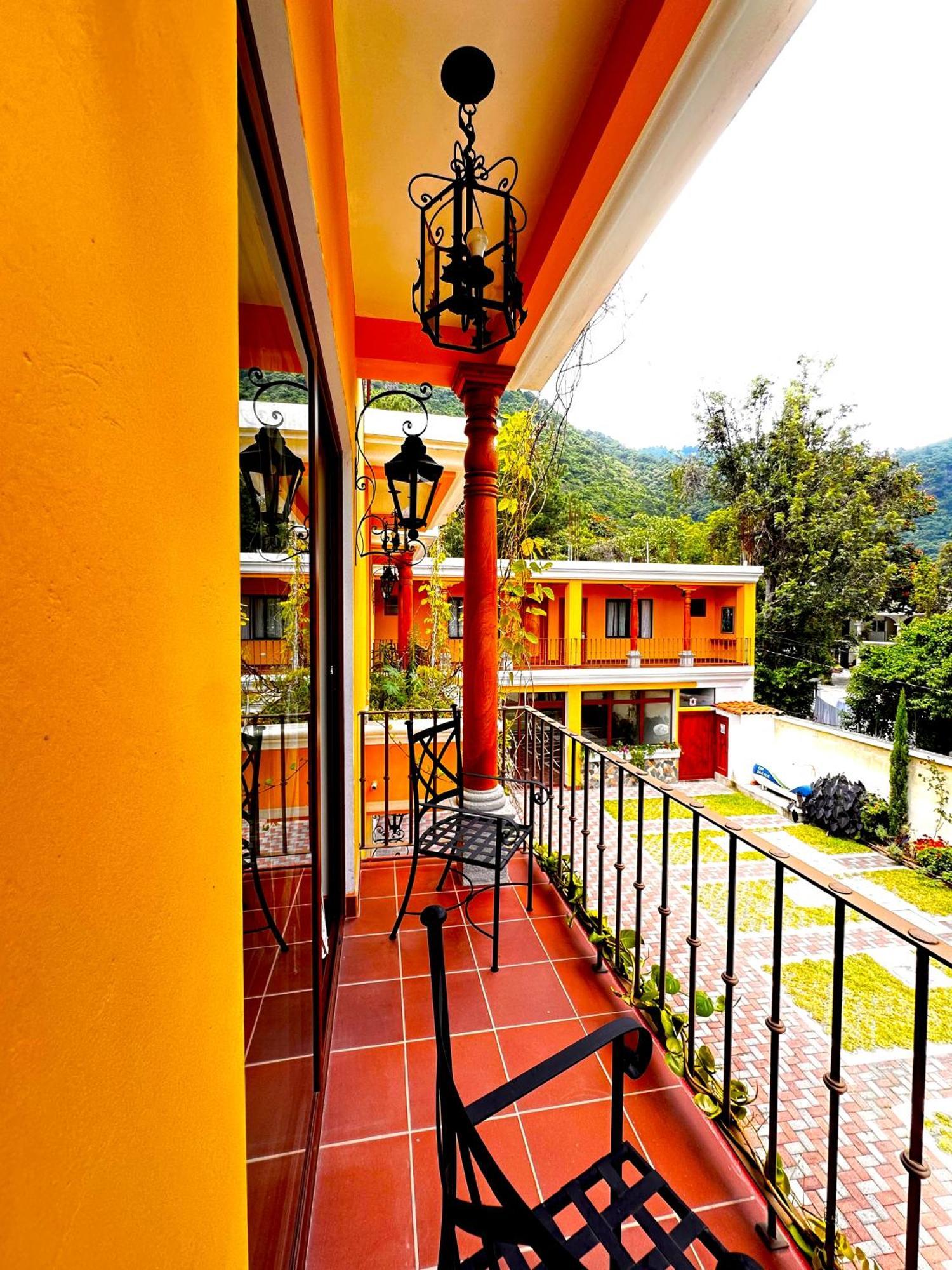 Hotel Jotam Panajachel Buitenkant foto