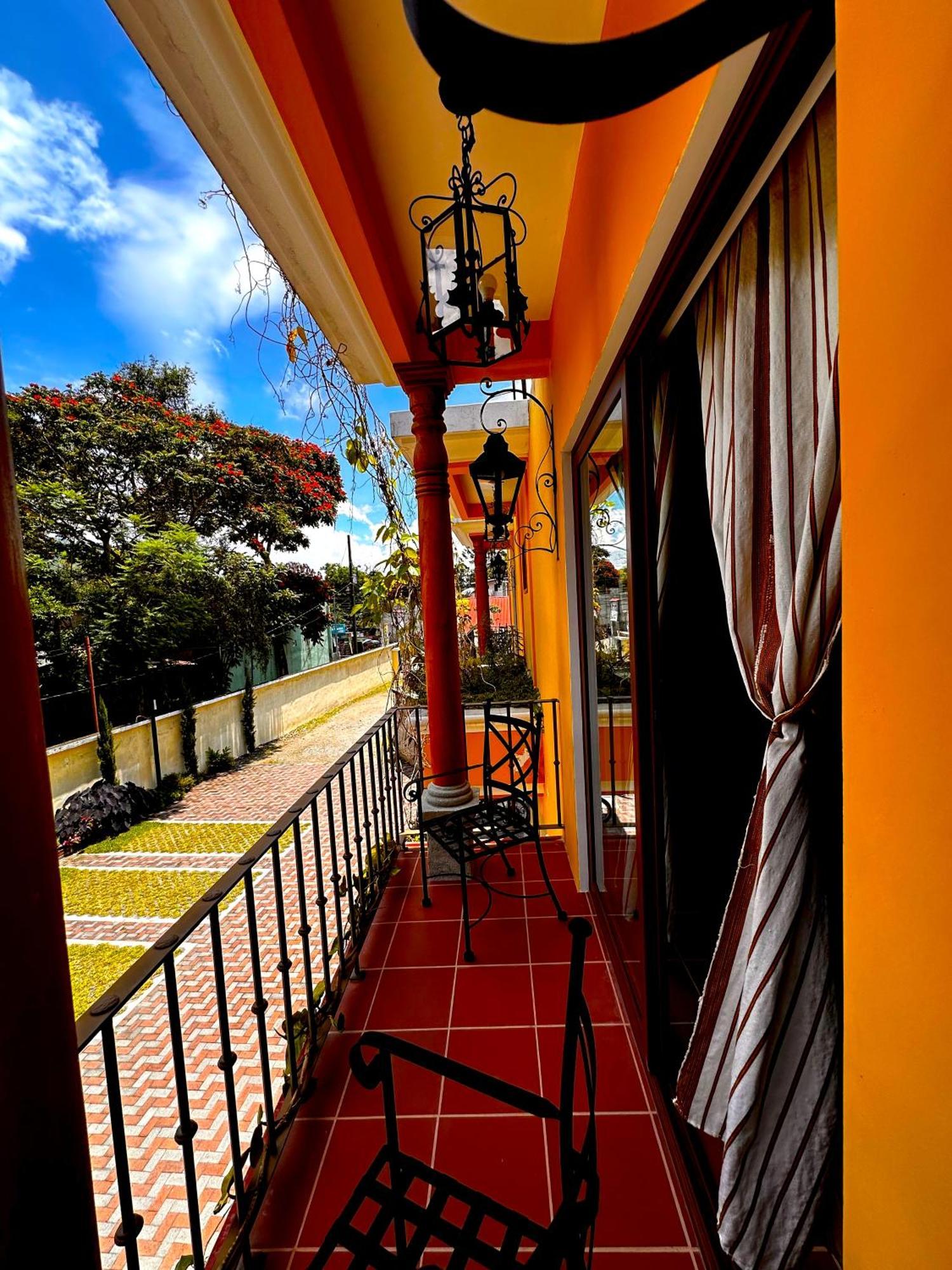 Hotel Jotam Panajachel Buitenkant foto