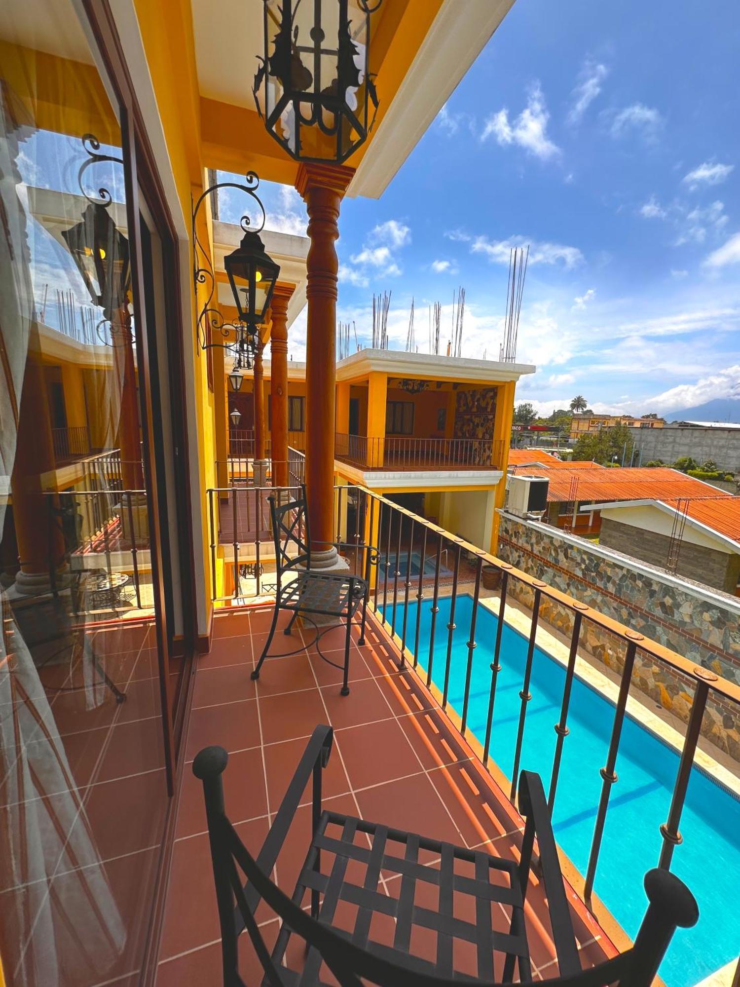Hotel Jotam Panajachel Buitenkant foto