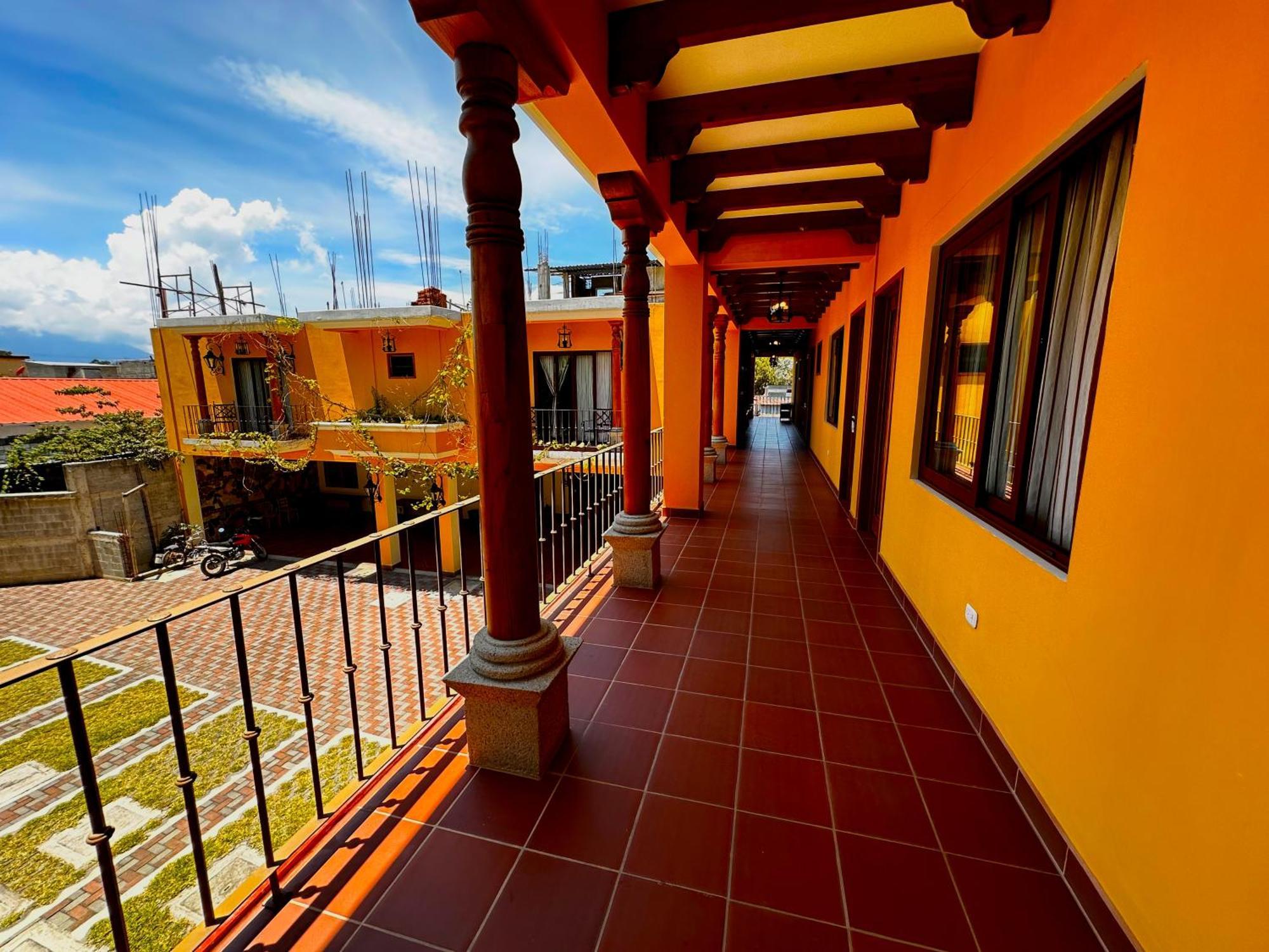 Hotel Jotam Panajachel Buitenkant foto